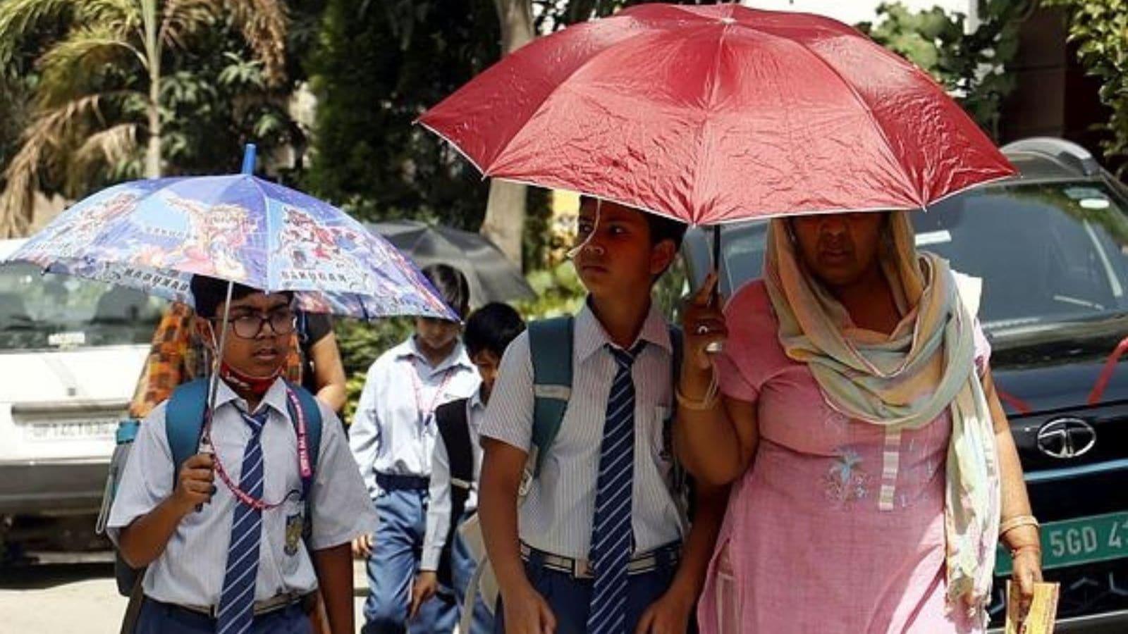 India heatwave school closures