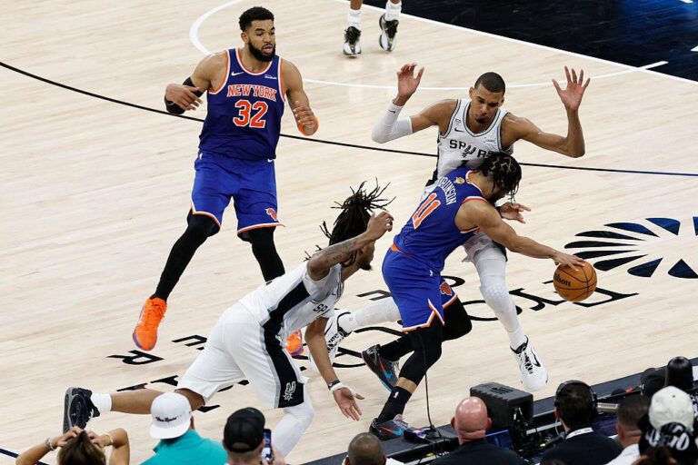 Knicks vs Spurs
