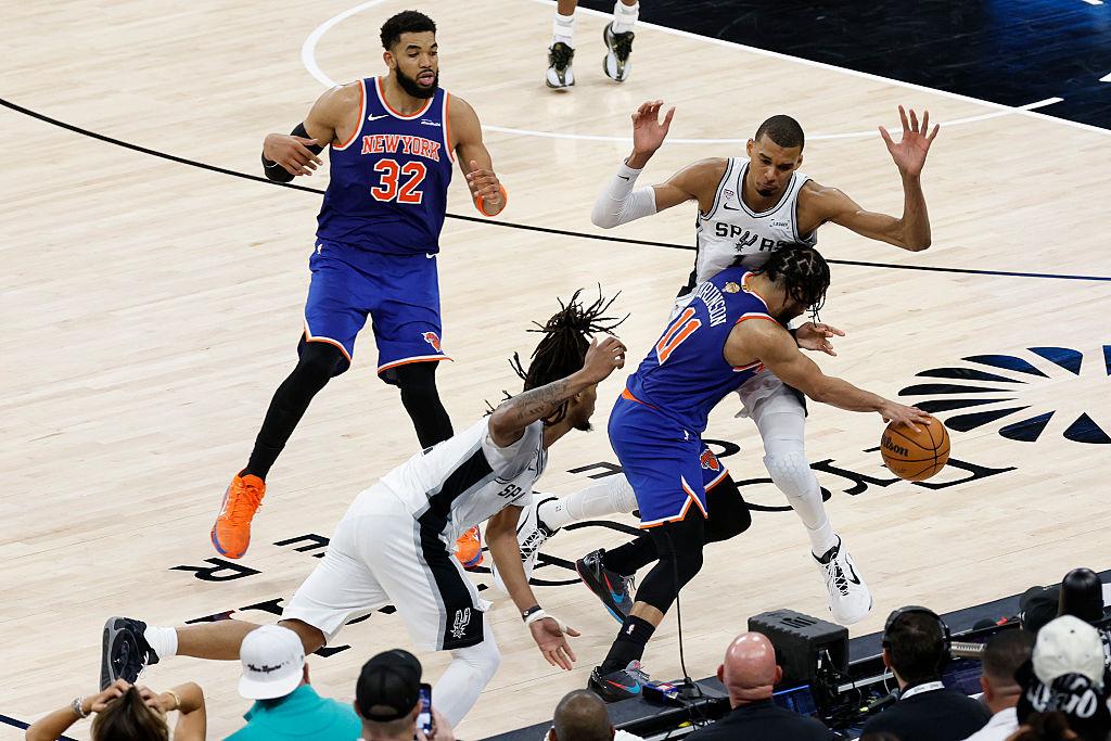 Knicks vs Spurs